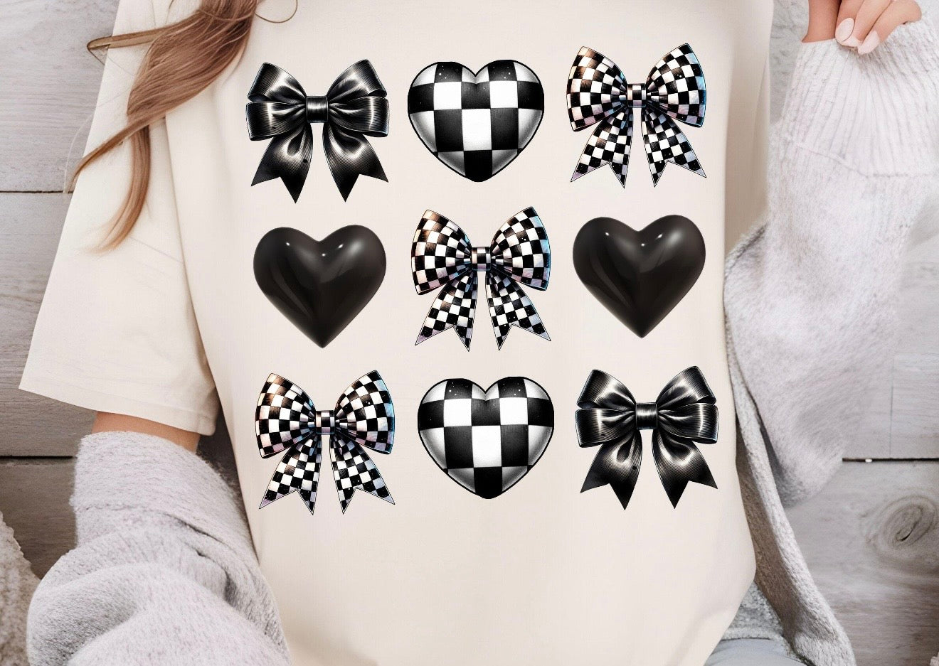 Checkered hearts and bows🖤