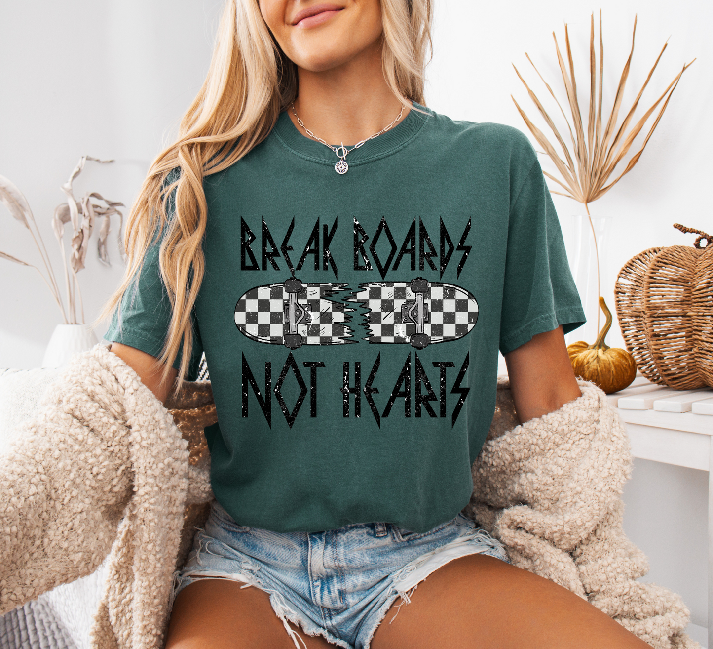 Break boards not hearts🖤